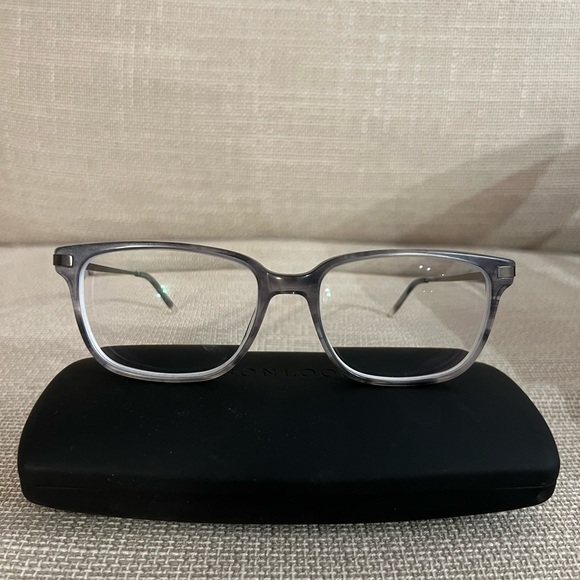 Bonlook Trade Smokey Grey Prescription Glasses - Picture 2 of 5